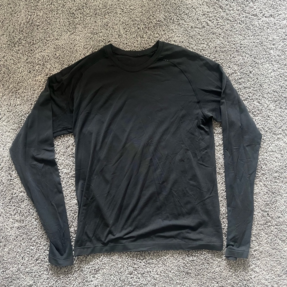 Lululemon Metal Vent Long Sleeve